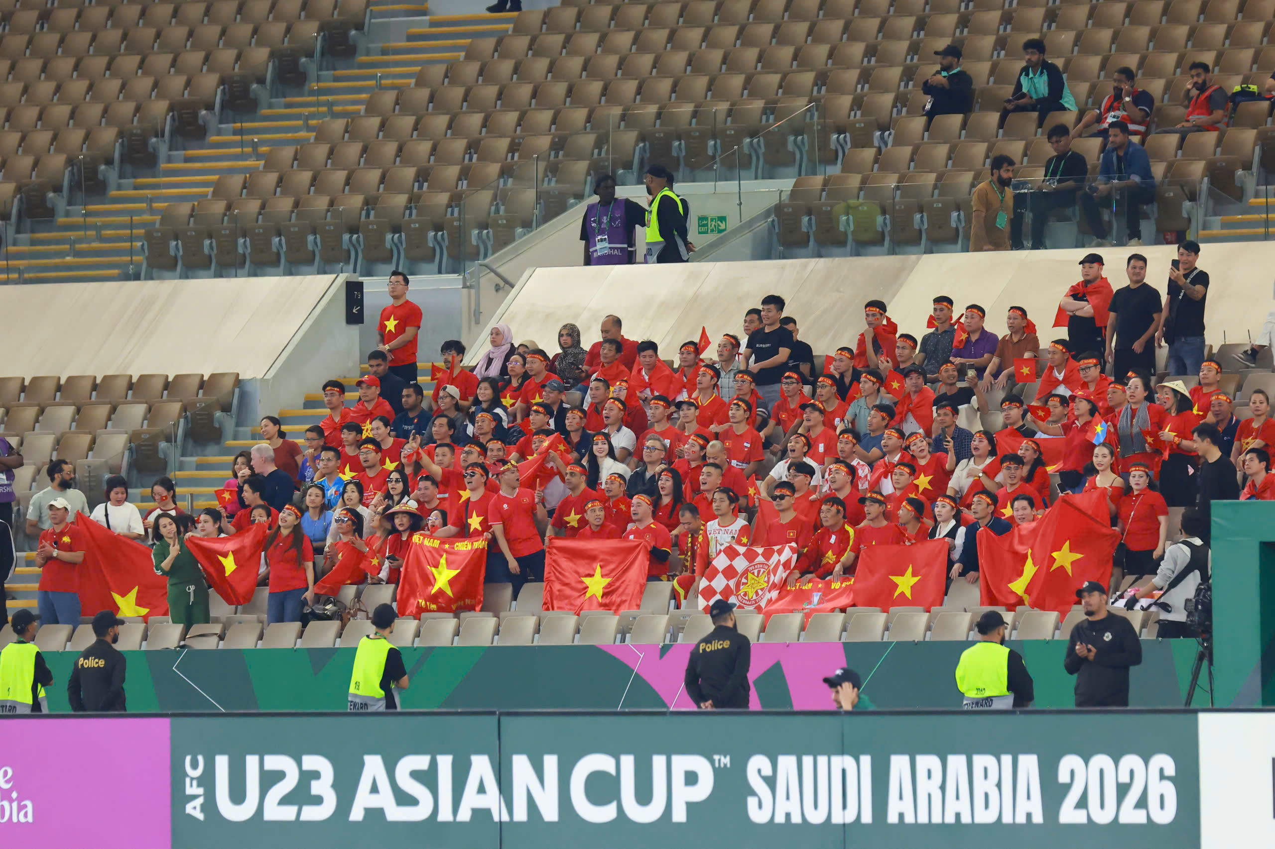 U.23 Việt Nam đừng ‘gặm nhấm’ nỗi buồn quá lâu, hãy lại tỏa sáng trước khi chia tay U.23 châu Á- Ảnh 3.