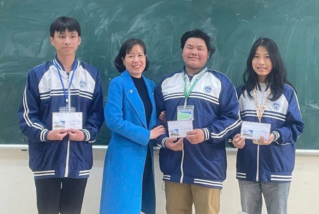 Giải nhất quốc gia Lịch sử và tình yêu lớn với Đại tướng Võ Nguyên Giáp - 3