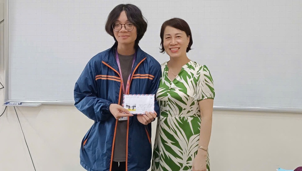 Thủ khoa HSG quốc gia môn tiếng Anh kể về nỗi ám ảnh khi đi dạy thêm - 3