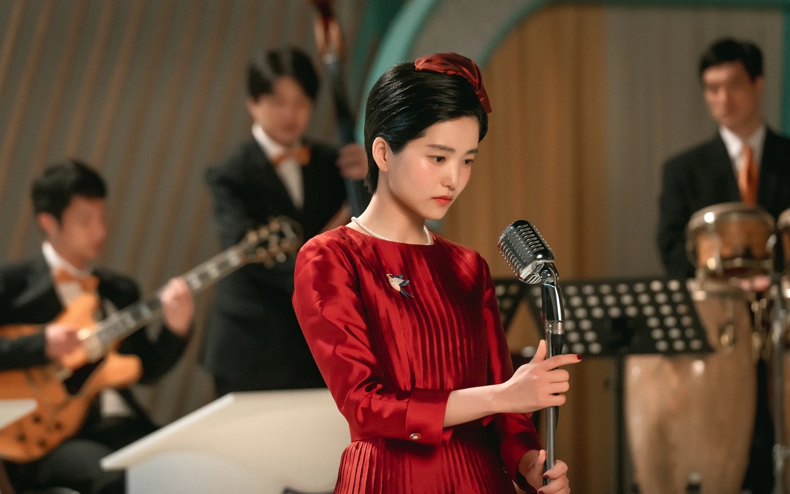 Cả MXH truy lùng danh tính ngôi sao bịt kín mặt: Ai cũng đoán Ji Chang Wook, Cha Eun Woo nhưng đáp án là 1 mỹ nhân- Ảnh 4.