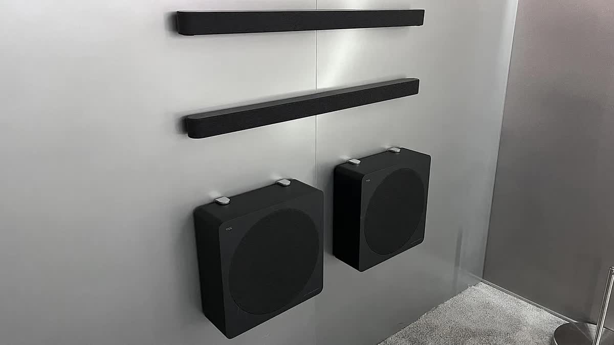 Những vị trí đặt loa soundbar vừa kém hay, vừa nhanh hỏng 2 Những vị trí đặt loa soundbar có thể vừa kém hay, vừa nhanh hỏng - Ảnh 2.