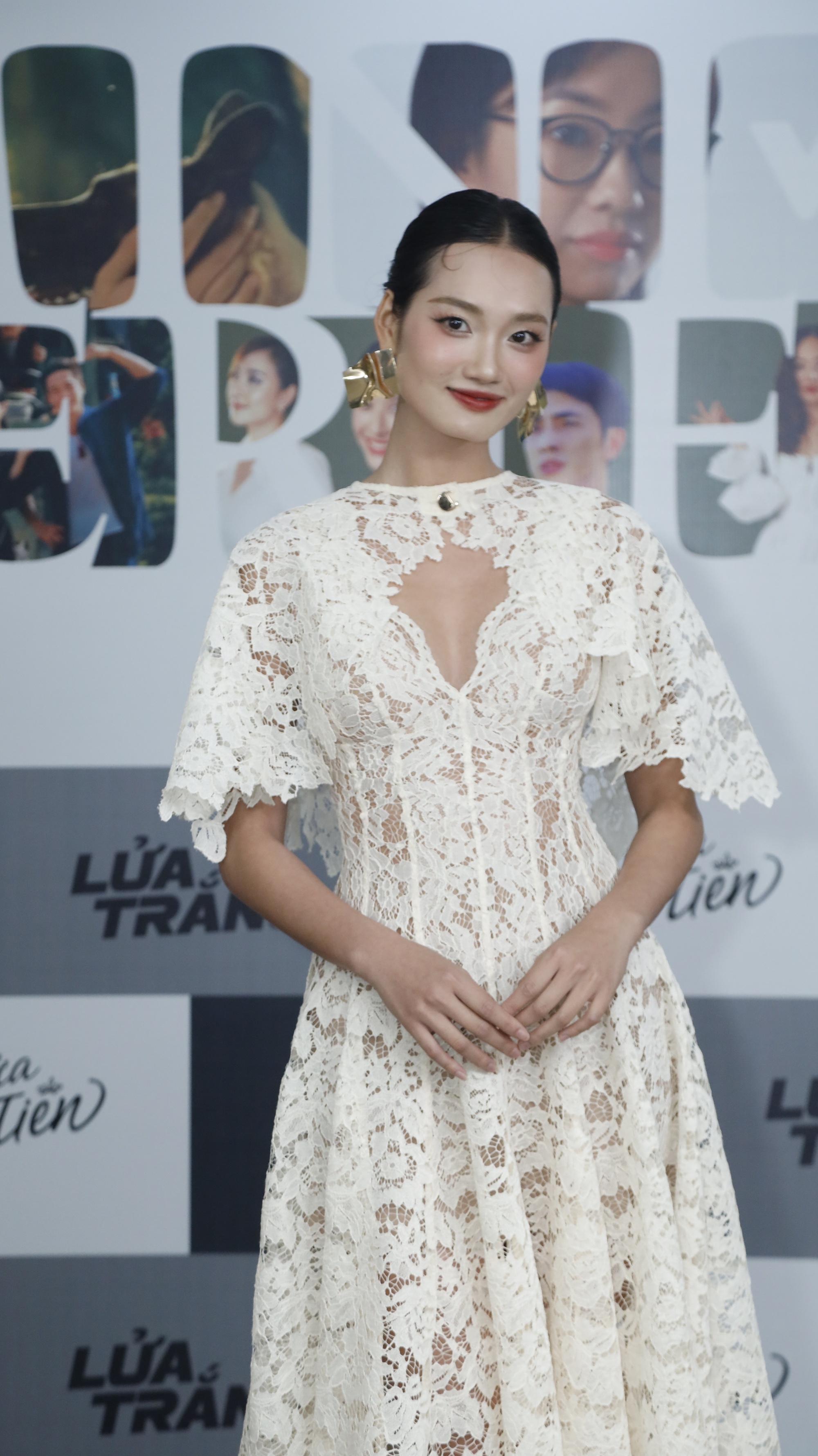 Xem phim Việt giờ vàng 20 năm mới thấy 1 bộ là đại tiệc visual: Nữ chính đẹp tê tái, có cả Kim Tae Hee Việt Nam- Ảnh 4. Xem phim Việt giờ vàng 20 năm mới thấy 1 bộ là đại tiệc visual: Nữ chính đẹp tê tái, có cả Kim Tae Hee Việt Nam- Ảnh 4.