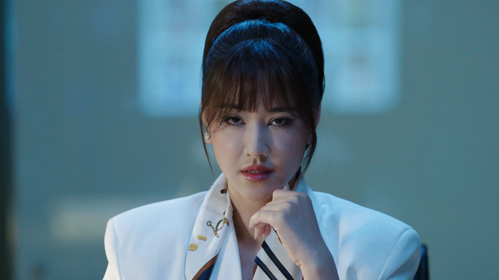 Xem phim Việt giờ vàng 20 năm mới thấy 1 bộ là đại tiệc visual: Nữ chính đẹp tê tái, có cả Kim Tae Hee Việt Nam- Ảnh 9. Xem phim Việt giờ vàng 20 năm mới thấy 1 bộ là đại tiệc visual: Nữ chính đẹp tê tái, có cả Kim Tae Hee Việt Nam- Ảnh 9.