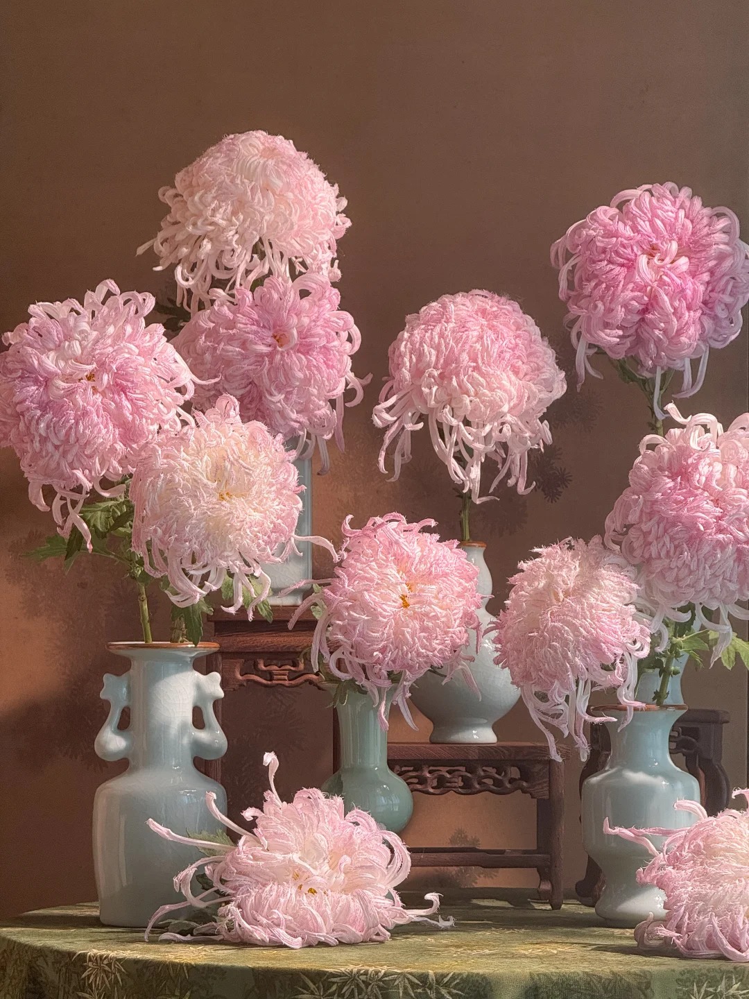 Đừng mải mê lan hồ điệp, cúc 