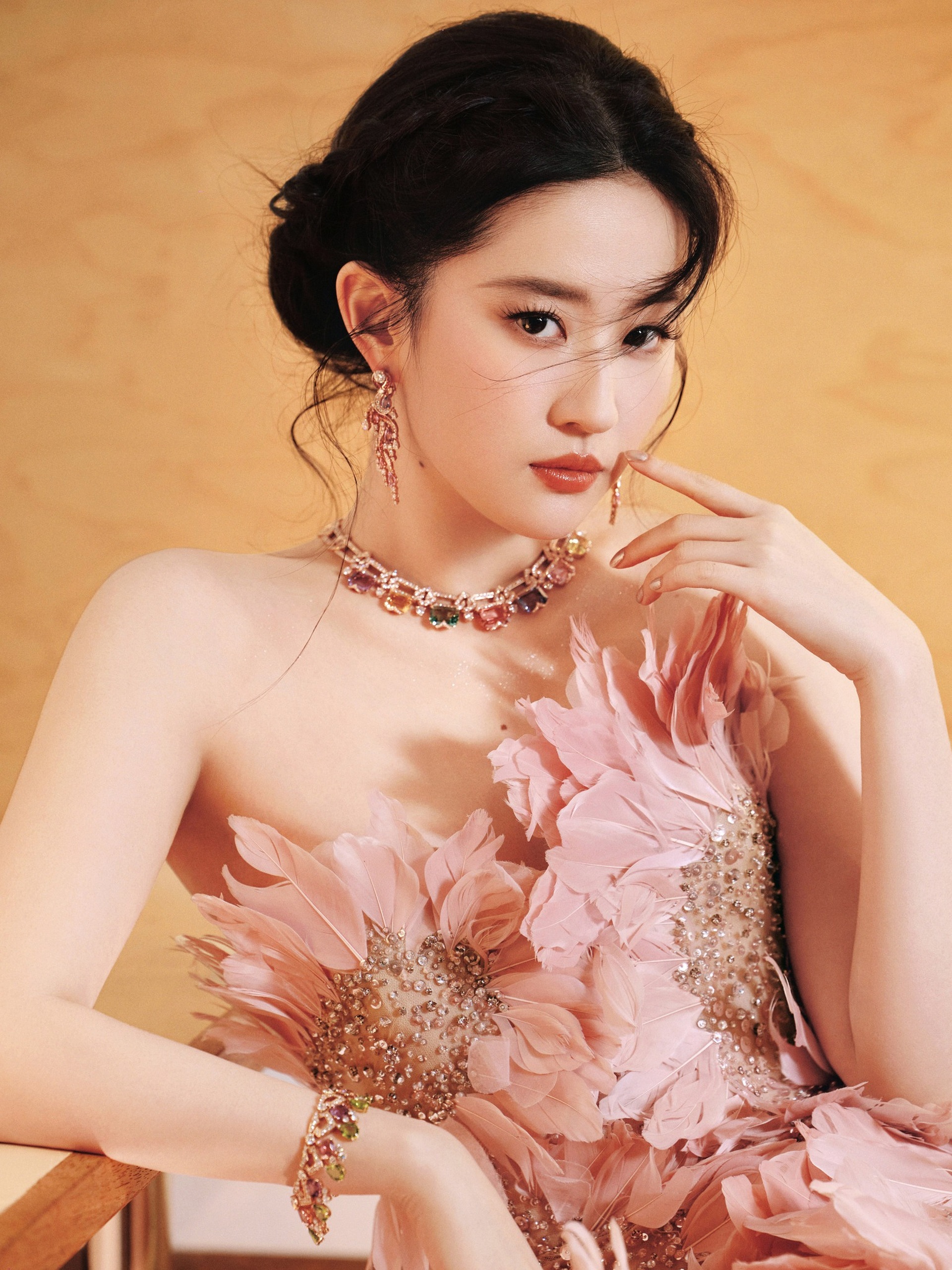 Vẻ trong trẻo của Lưu Diệc Phi tuổi 16 gây sốt, xứng danh mỹ nhân Hoa ngữ - 11 Vẻ trong trẻo của Lưu Diệc Phi tuổi 16 gây sốt, xứng danh mỹ nhân Hoa ngữ - 11