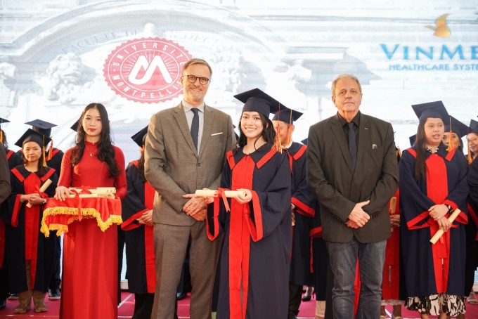 Nhiều bác sĩ từ châu Á, Trung Đông, châu Phi, Australia và New Zealand đã tham gia khóa đào tạo tại Vinmec. Ảnh: Vinmec