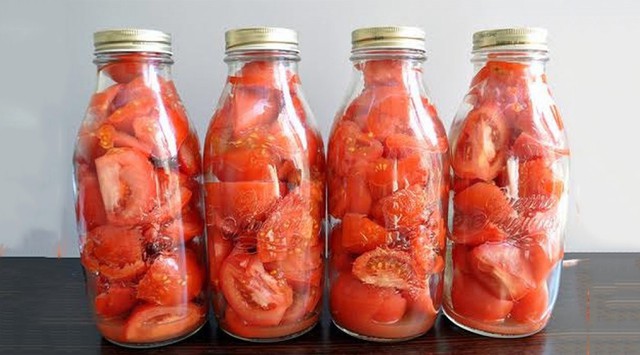 Chỉ với 3 cách bảo quản này, bạn đã có cà chua để dành dùng quanh năm 3 Chỉ với 3 cách bảo quản này, bạn đã có cà chua để dành dùng quanh năm - 2