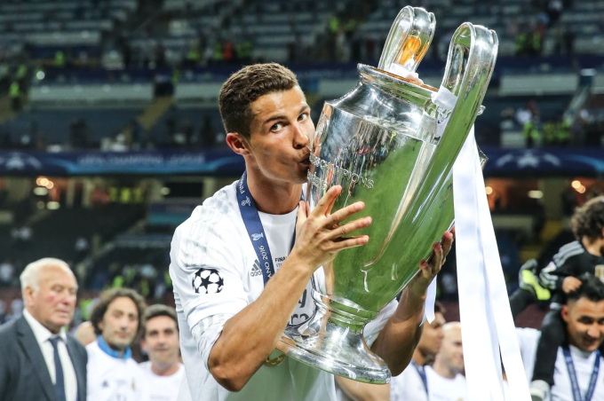 Cristiano Ronaldo mừng chức vô địch Champions League 2015-2016. Ảnh: UEFA