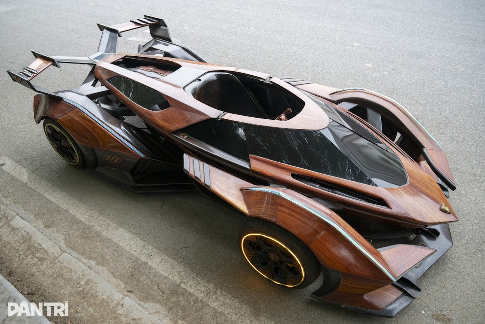 Cận cảnh dàn siêu xe gỗ do anh thợ Bắc Ninh đục đẽo khiến Audi nể phục - 8