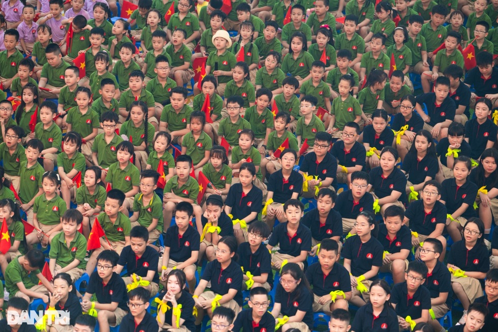 Một bộ sách giáo khoa: Nhìn từ thực tiễn lịch sử và kinh nghiệm quốc tế - 3