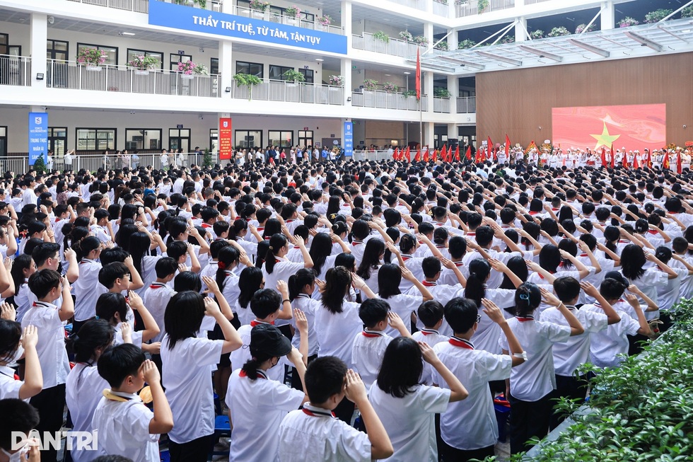 Một bộ sách giáo khoa: Nhìn từ thực tiễn lịch sử và kinh nghiệm quốc tế - 4