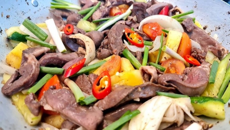 Bộ phận bổ nhất của con lợn được cho là bảo vệ nguồn sống mà ai cũng nên ăn, rất sẵn ở chợ Việt 14 Bộ phận bổ nhất của con lợn được cho là bảo vệ nguồn sống mà ai cũng nên ăn, rất sẵn ở chợ Việt - 13