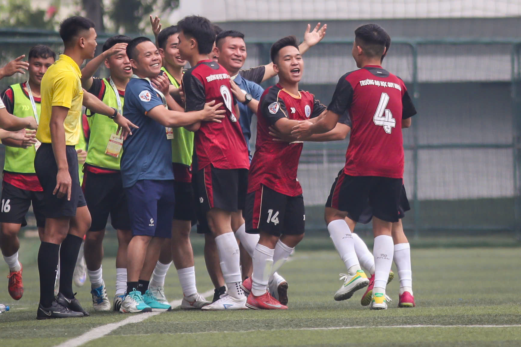 Nhiều khả năng xuất hiện những cặp 'tử thần' ở vòng play-off khu vực TP.HCM- Ảnh 4.