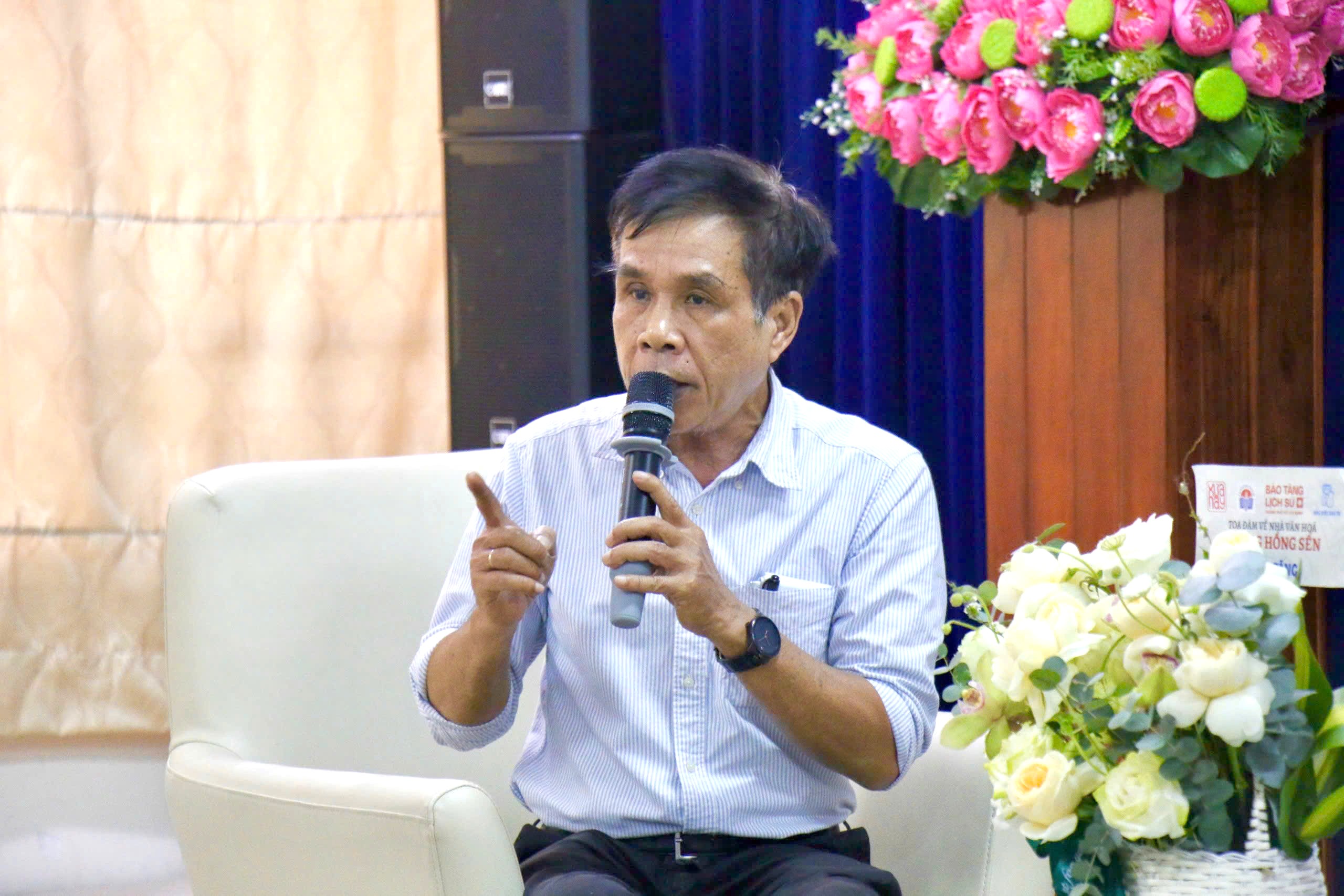 Thú chơi cổ vật 'không giống ai' của Vương Hồng Sển- Ảnh 5. Thú chơi cổ vật 'không giống ai' của Vương Hồng Sển- Ảnh 5.