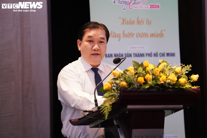 Lộ diện những linh vật ngựa đầu tiên của đường hoa Nguyễn Huệ Tết Bính Ngọ 2026- Ảnh 17.