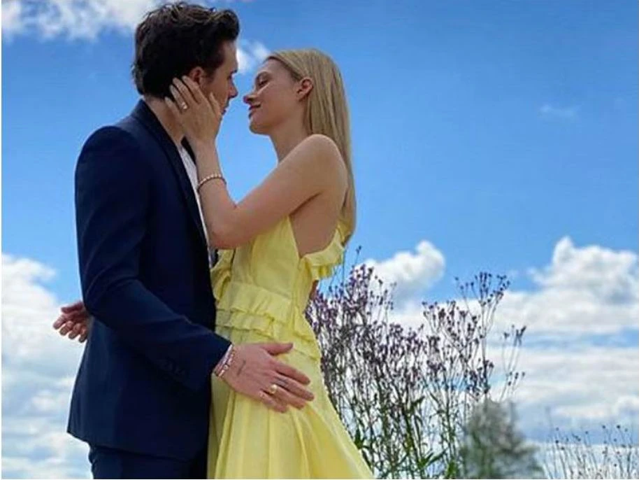 Brooklyn, con trai của Beckham muốn thoát khỏi cái bóng quá lớn của bố mẹ mà thôi. Ảnh: A.N Vo- chong- Beckham-2.jpg