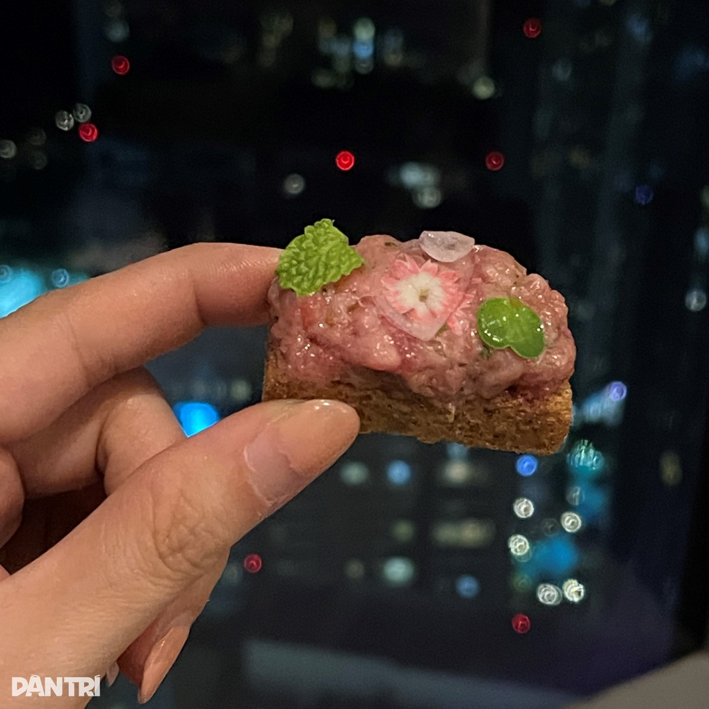 Ăn thịt bò sống ở Czech, khách Việt nghiện luôn sau 1 lần nếm thử - 2