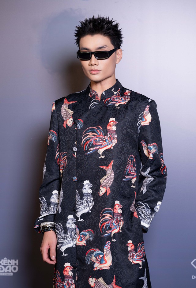 Siêu mẫu Hoàng Thùy, fashionista Harry Nista nổi bật tại giải thưởng thời trang- Ảnh 3.