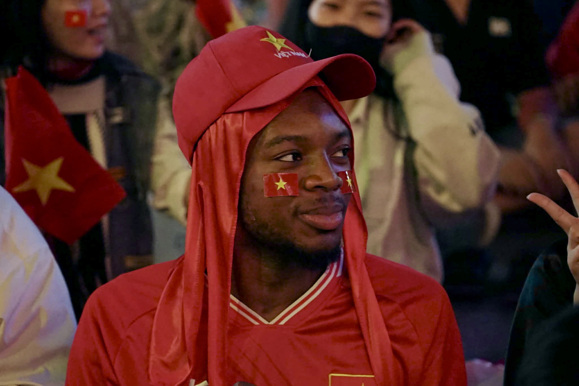 Thắng rồi, bão thôi!- Ảnh 9.