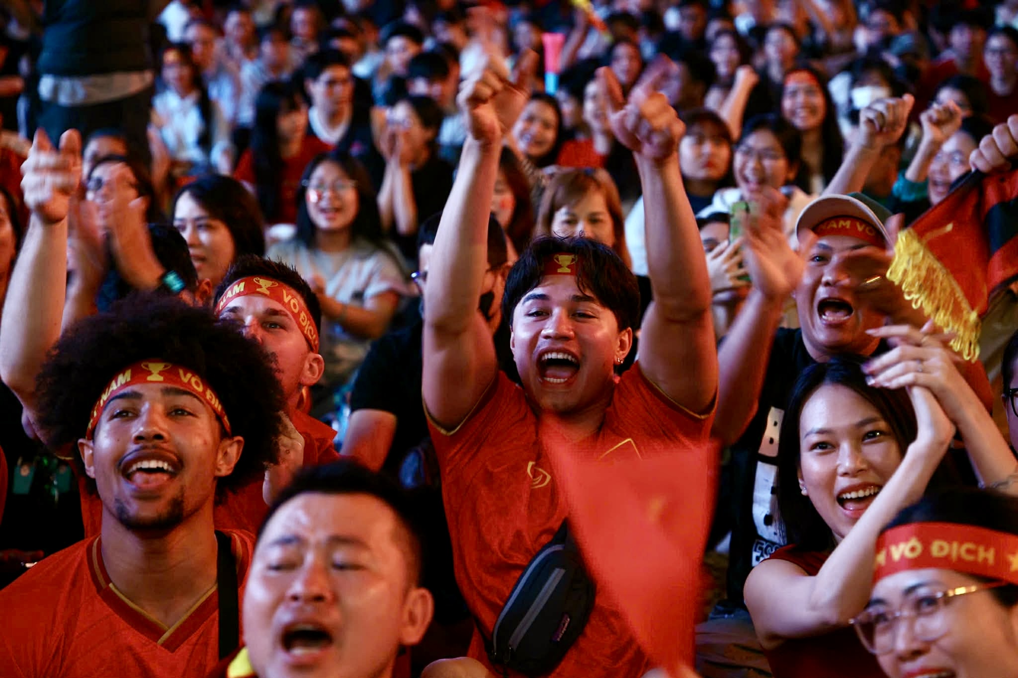 Thắng rồi, bão thôi!- Ảnh 10.