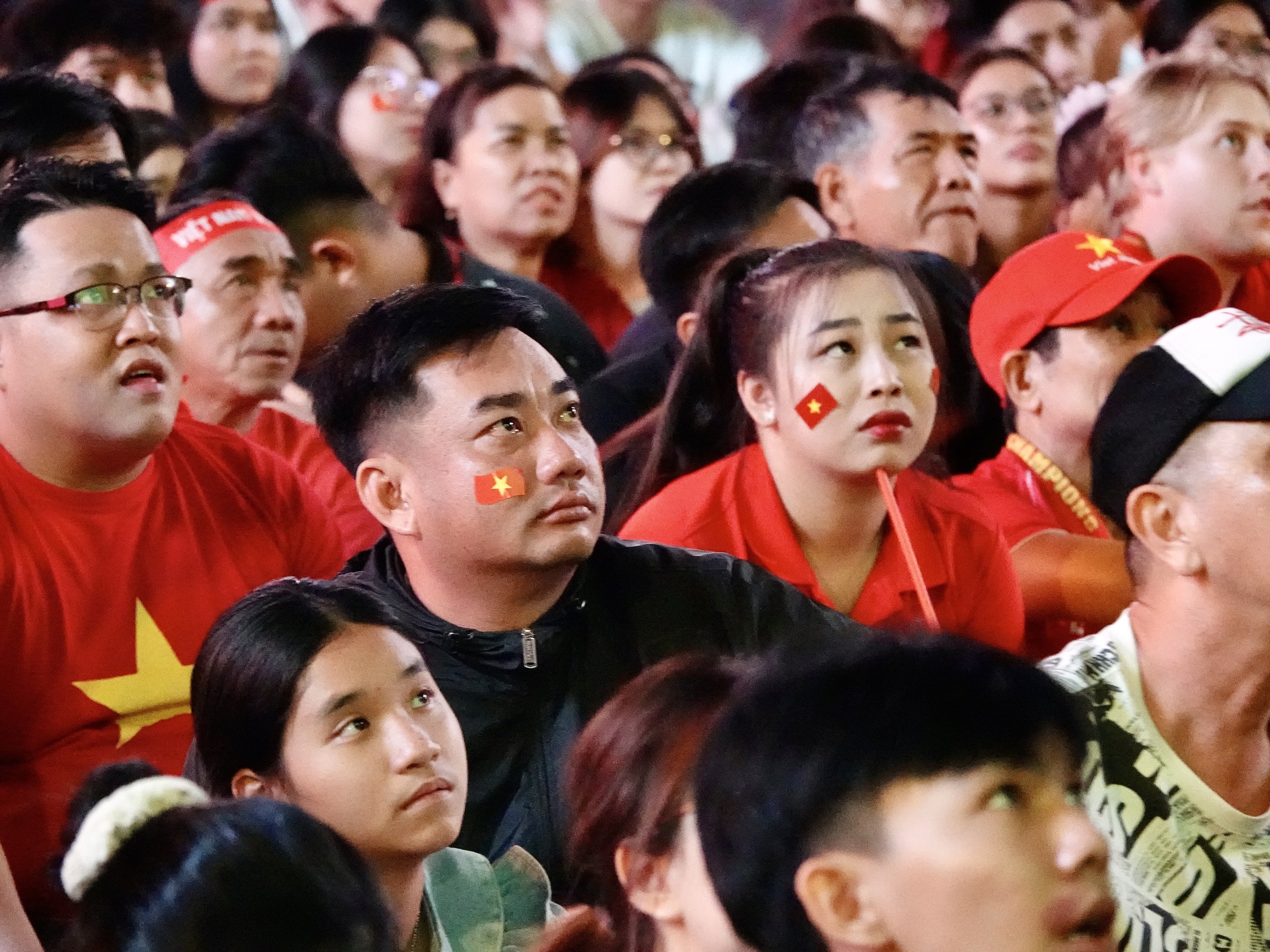 Thắng rồi, bão thôi!- Ảnh 15.