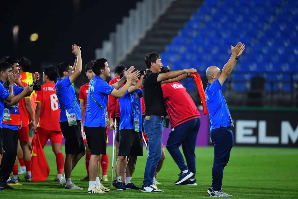 U23 Việt Nam rạng rỡ với tấm HCĐ U23 châu Á - 12