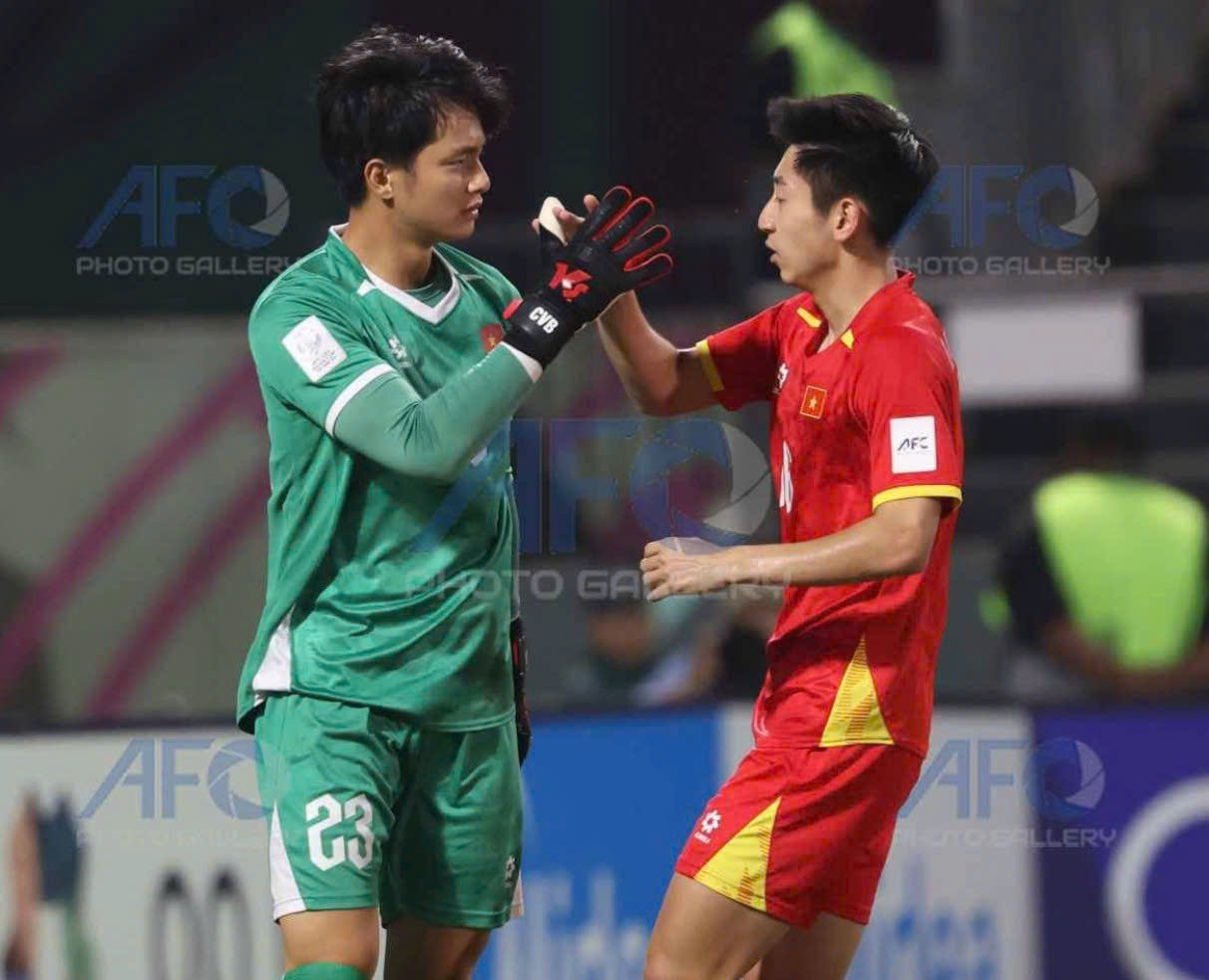 U.23 Việt Nam quá xứng đáng để tự hào, Chủ tịch VFF có hành động rất đặc biệt: Thưởng nóng 2 tỉ- Ảnh 3.