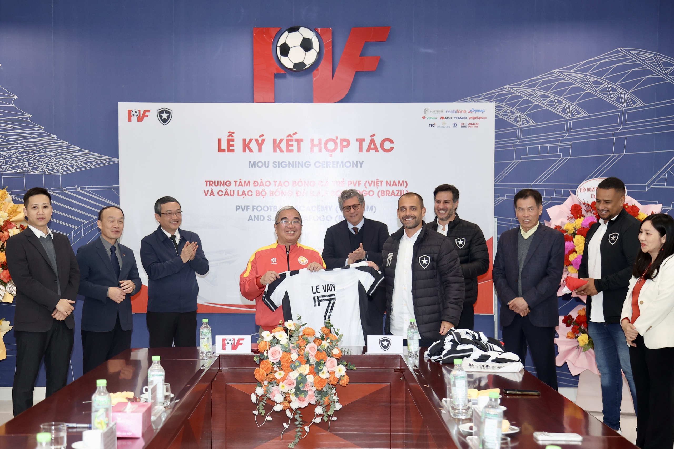 Trung tâm PVF hợp tác với CLB nổi tiếng Brazil: Sẽ có thêm Hiểu Minh, Thanh Nhàn thế hệ mới- Ảnh 2.