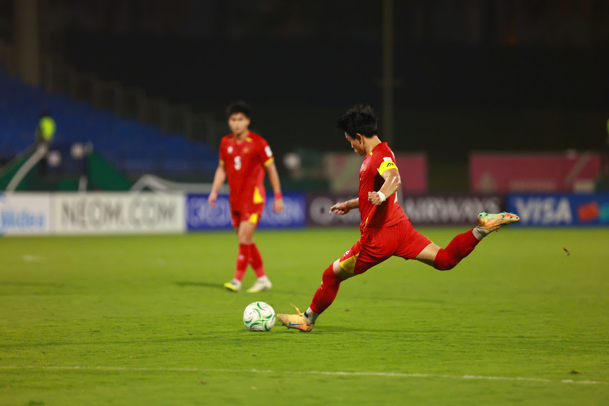 Cao Văn Bình bắt luân lưu như thần, U.23 Việt Nam đánh bại Hàn Quốc: Nghẹt thở giành HCĐ, VFF thưởng 5,1 tỉ- Ảnh 5.