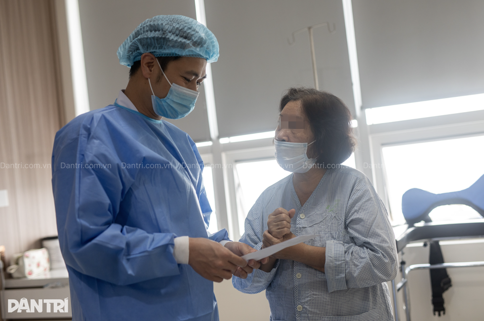 Giảng viên nhận gan từ người chưa từng gặp mặt: “Hãy tin tưởng bác sĩ Việt” - 4