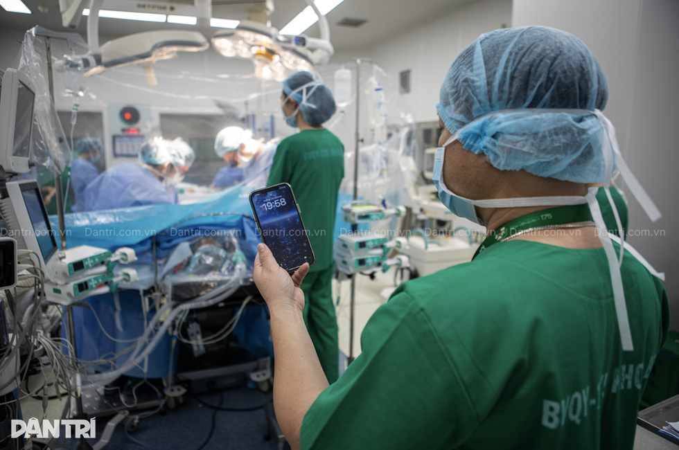 Giảng viên nhận gan từ người chưa từng gặp mặt: “Hãy tin tưởng bác sĩ Việt” - 9