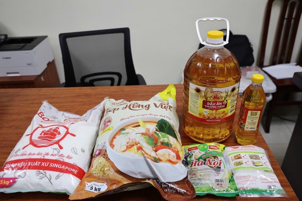 Triệt phá nhiều đường dây sản xuất, buôn bán thực phẩm giả quy mô lớn - 2