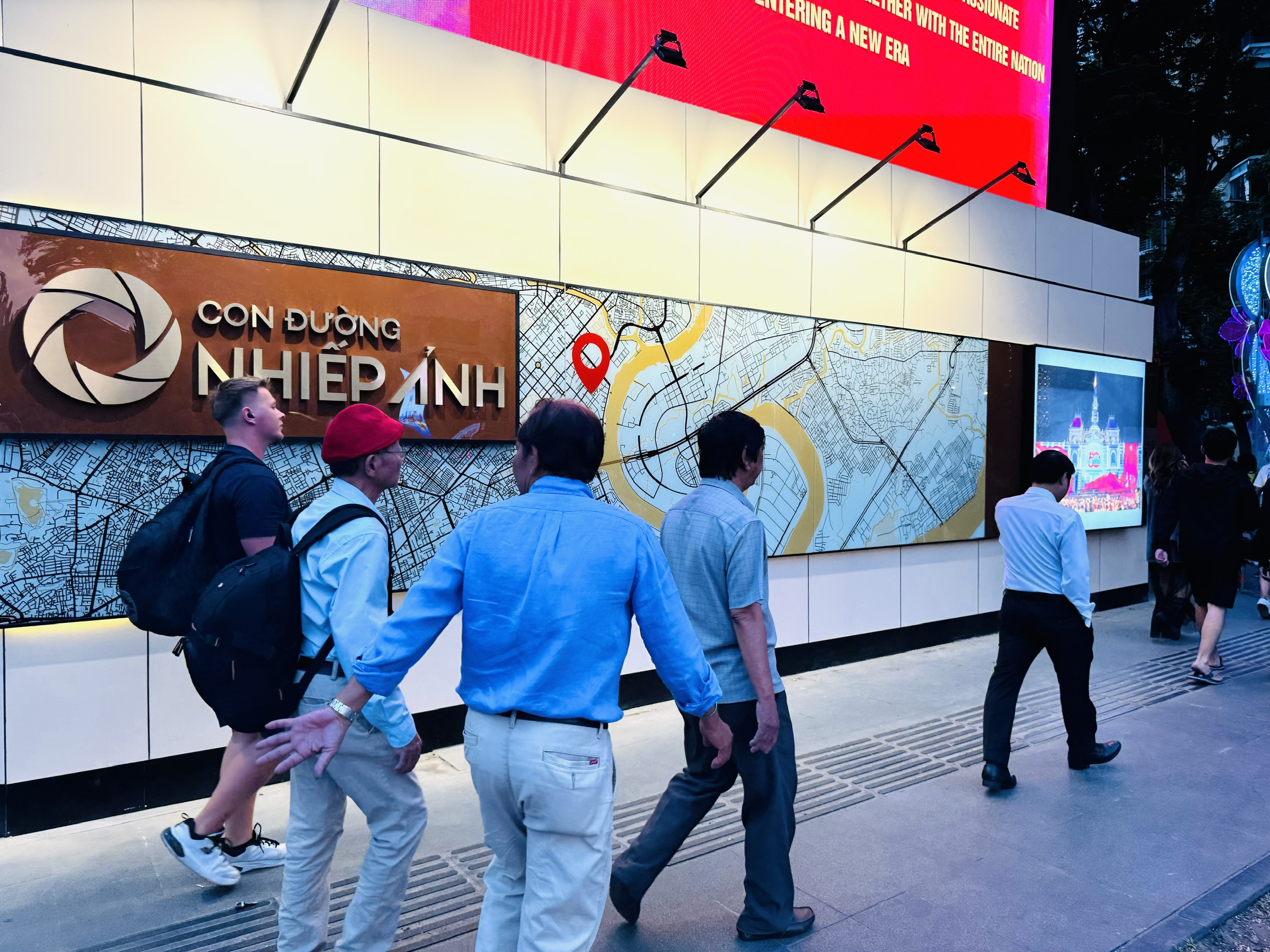 Ra mắt Con đường Nhiếp ảnh 'độc nhất vô nhị' tại Việt Nam- Ảnh 6.