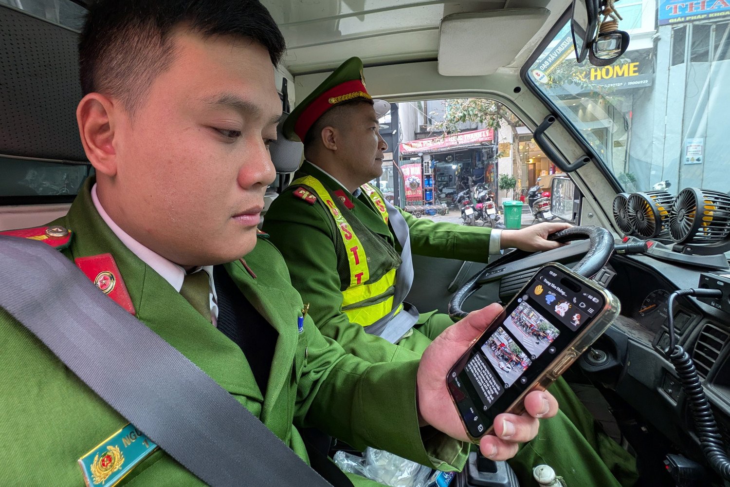 CẬN CẢNH quy trình phạt nguội vi phạm trật tự đô thị của Công an Hà Nội, 