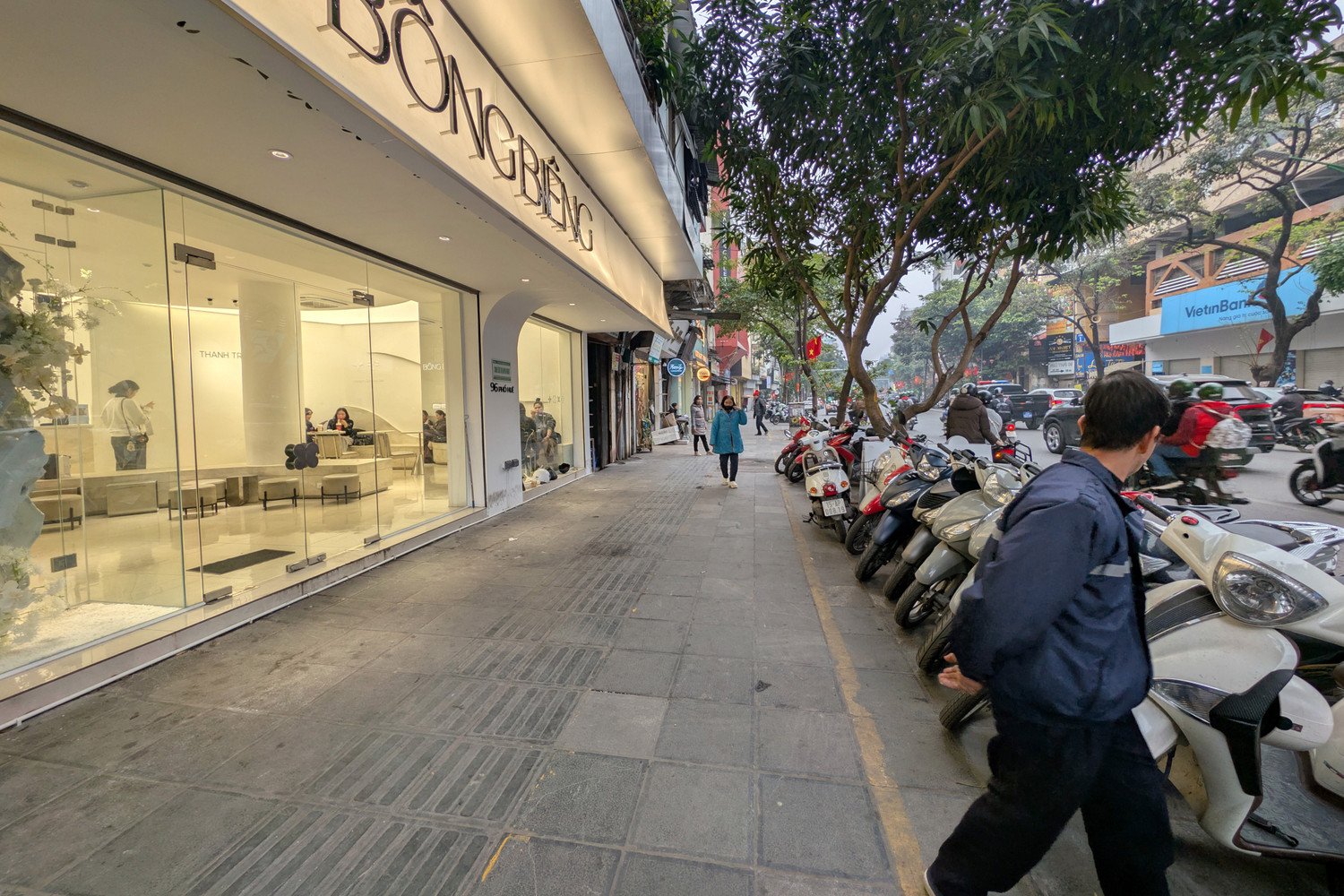 CẬN CẢNH quy trình phạt nguội vi phạm trật tự đô thị của Công an Hà Nội, 