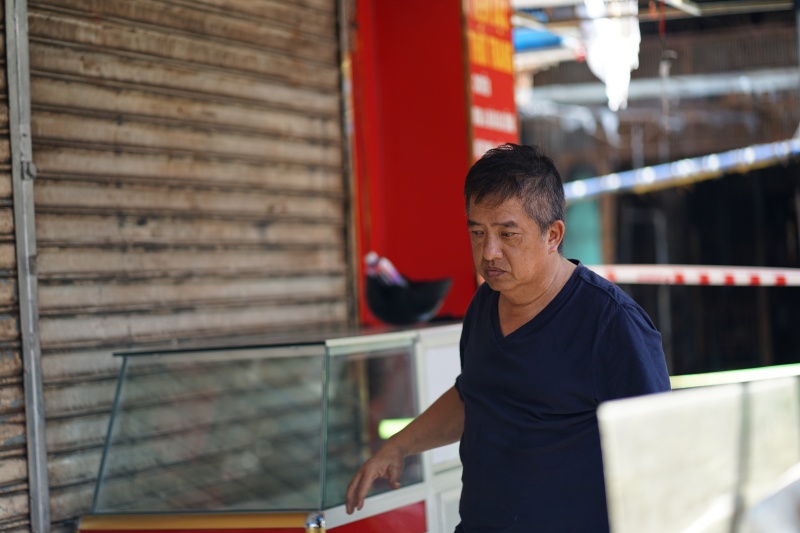 Hiện trường tan hoang sau vụ cháy trong chợ Nhị Thiên Đường: Nhà cửa hàng hóa bị thiêu rụi sau một đêm, người dân ngậm ngùi đi thuê trọ sát Tết- Ảnh 7.