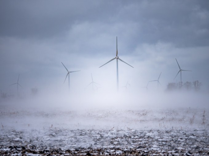 Tua bin gió tại trang trại điện gió Meadow Lake ở Indiana, ngày 14/1. Ảnh: Reuters