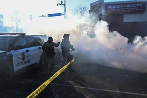 Thêm người biểu tình bị bắn chết ở Minneapolis