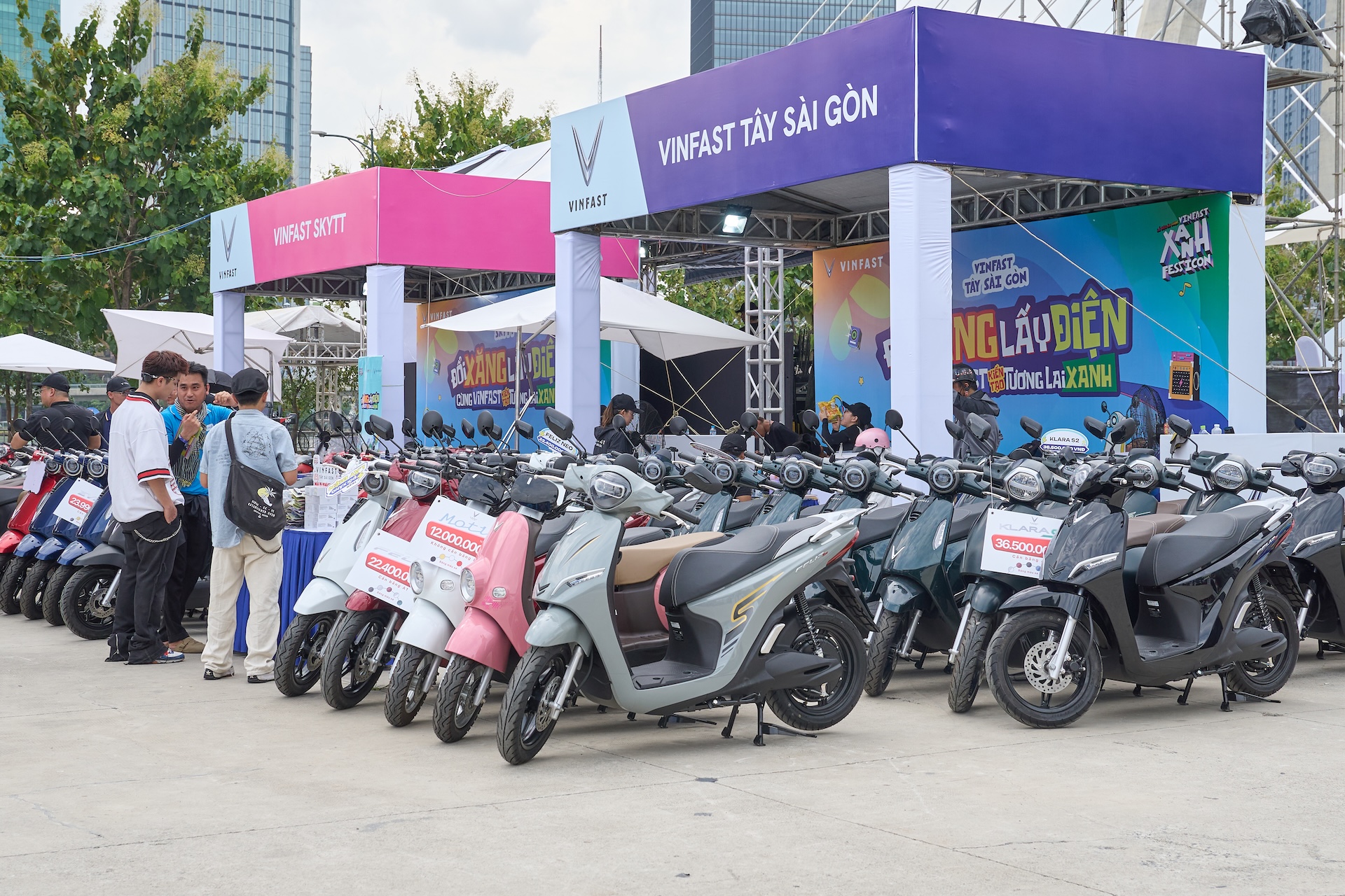 Hơn 406.000 xe máy điện VinFast bán trong năm 2025: Người Việt chuộng dòng nào? - Ảnh 3.