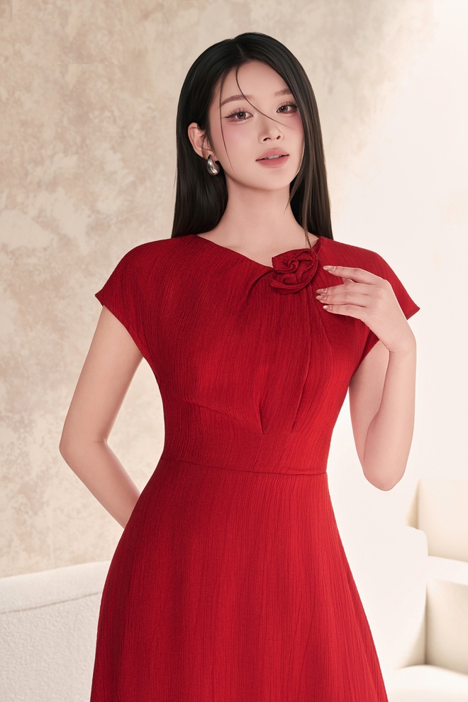  Đón chào mùa mới của váy hoa, trang phục họa tiết  - Ảnh 6.