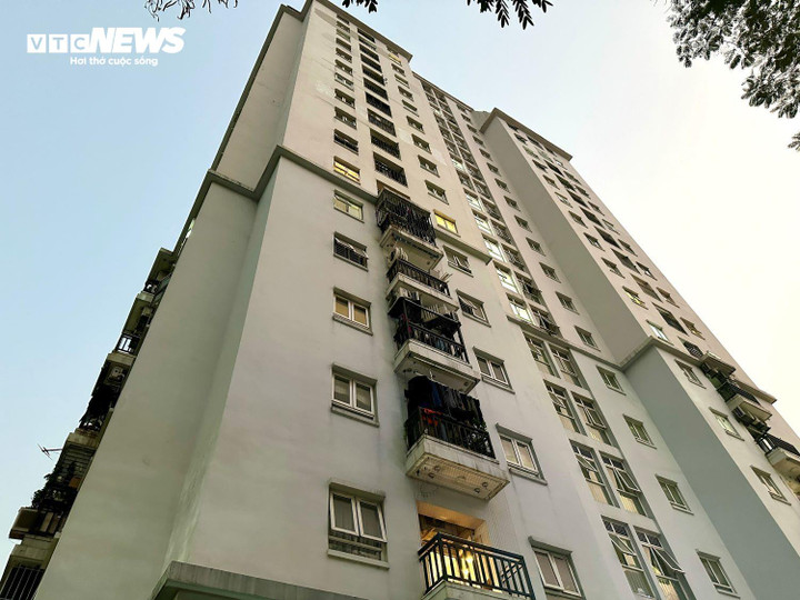 Tháo gỡ bài toán 'kẹt' chỗ sạc xe điện ở tập thể, chung cư cũ- Ảnh 2.