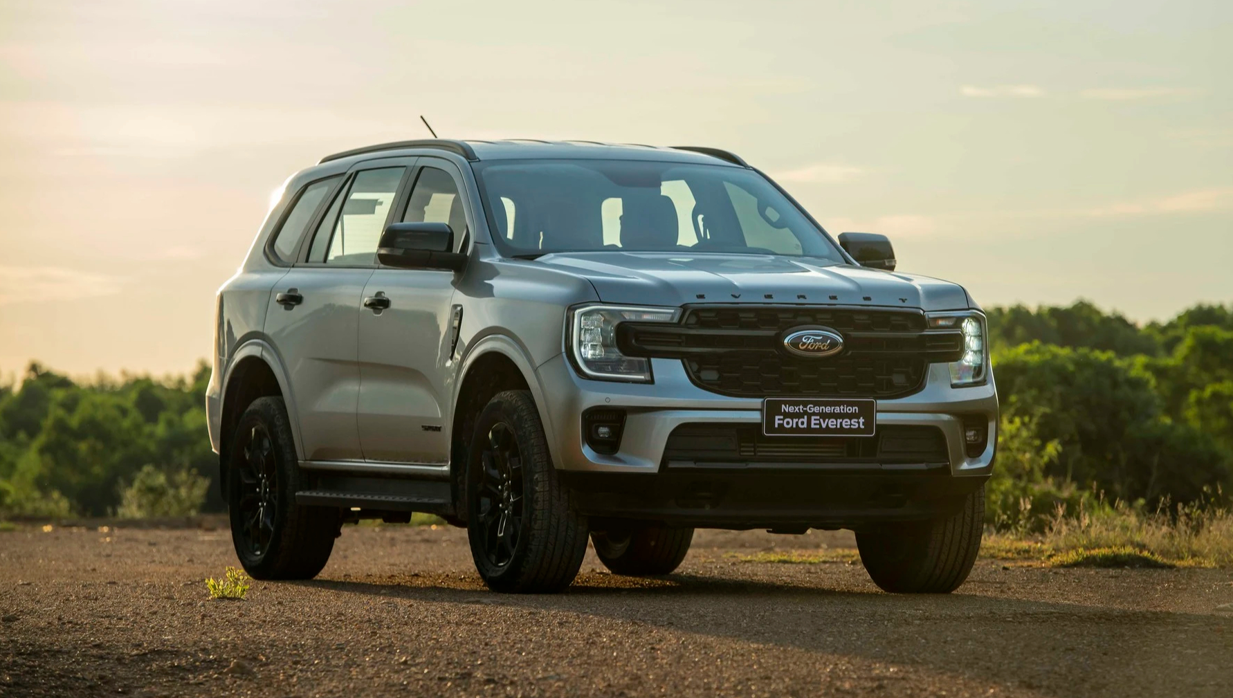 10 ô tô bán chạy nhất Việt Nam tháng 1.2026: VinFast áp đảo, Limo Green dẫn đầu - Ảnh 11.