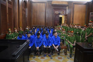 Lời bào chữa của Giám đốc Công ty môi giới kiểm nghiệm kẹo Kera 