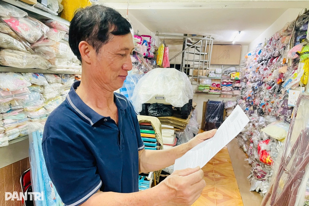 Huy động toàn dân truy tìm 2 tên cướp ngân hàng ôm 1,8 tỷ đồng bỏ trốn - 2