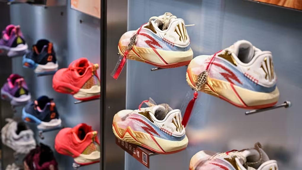 Puma đổi chủ: Canh bạc 1,8 tỷ USD của gã khổng lồ Trung Quốc - 3