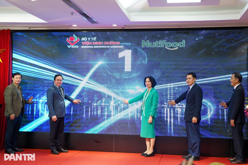 Gánh nặng bệnh từ miệng vào ở Việt Nam ngày càng lớn - 4