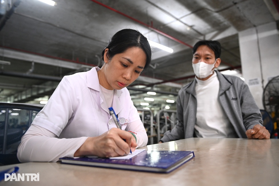 Biến hầm gửi xe thành nơi nương náu miễn phí cho người nhà bệnh nhân - 10