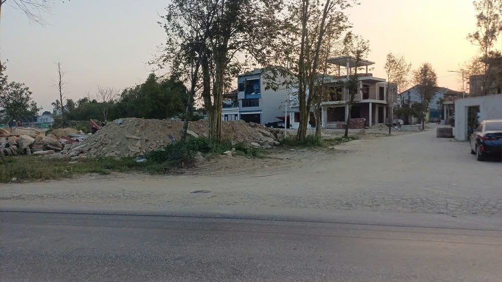 Vụ mua đất, chuẩn bị xây nhà thì xuất hiện ngôi mộ tổ ở Nghệ An: Thông tin mới nhất- Ảnh 2.