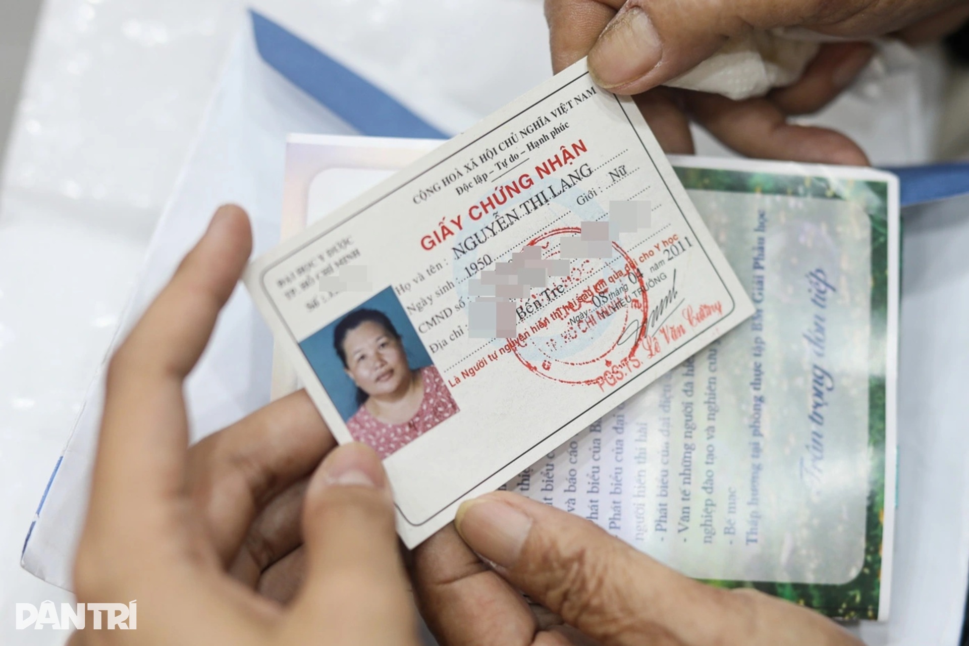 “Gặp lại” người thân trong lễ tri ân người hiến xác cho y học ở TPHCM - 3