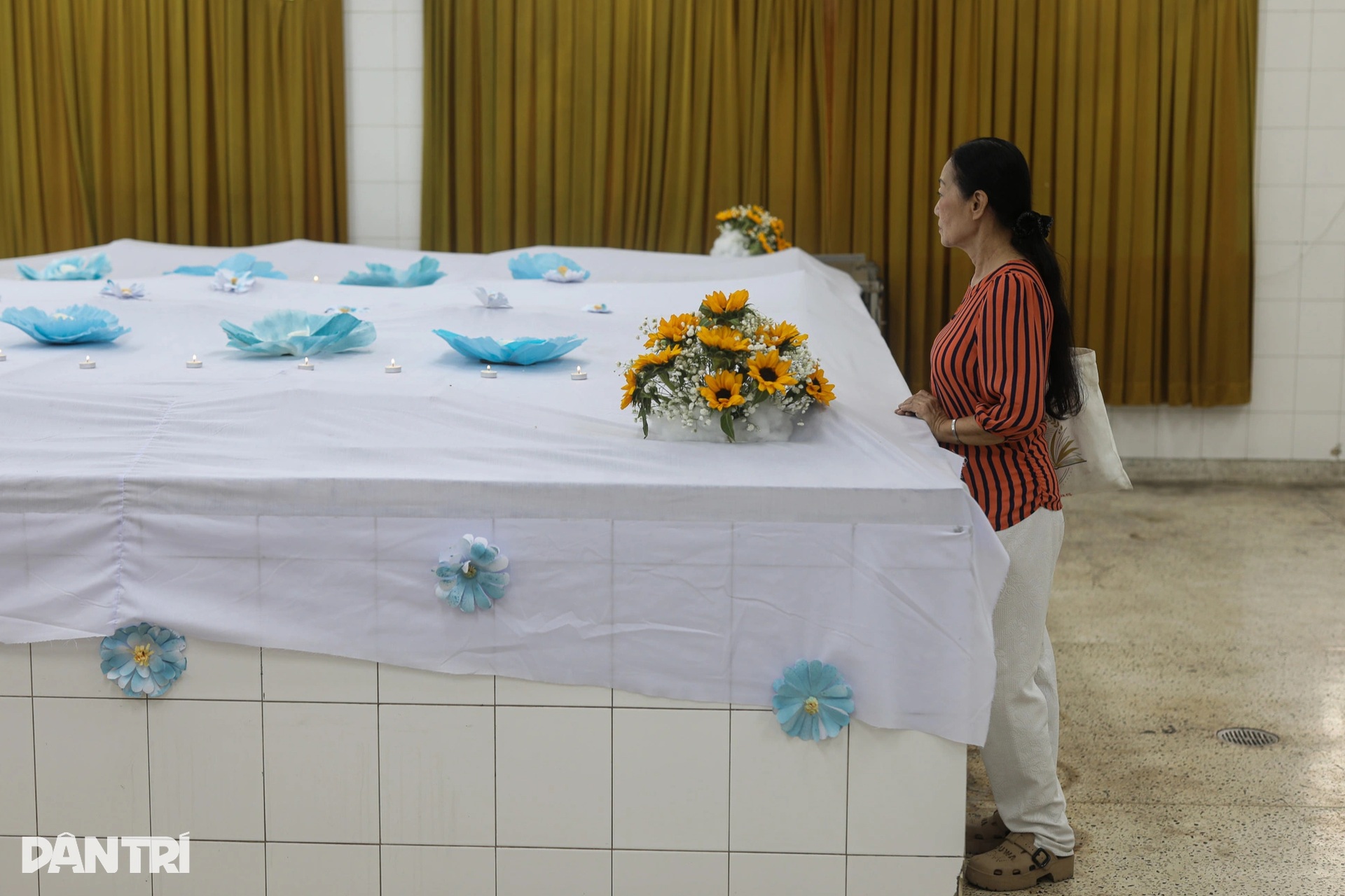 “Gặp lại” người thân trong lễ tri ân người hiến xác cho y học ở TPHCM - 10